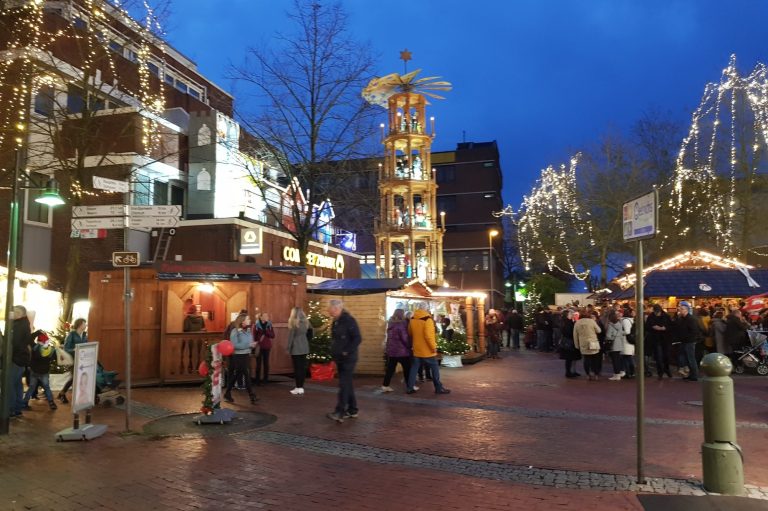 Weihnachtsmarkt in Leer Weihnachtsverlosung Ferienhaus Amelsberg